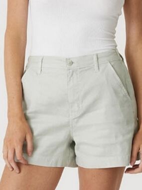 Level 99 Women's Light Sage High-Rise Cotton Shorts